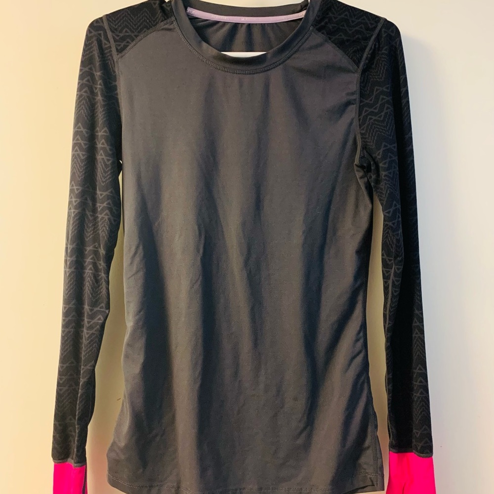 Athletic top for sale!